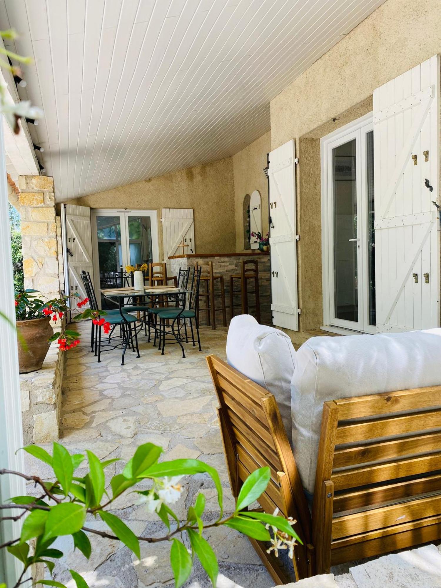 Hébergement de vacances Magnifique Typique Du Sud Avec Piscine Privee Et Jardin Mediterraneen Saint-Vincent-de-Barbeyrargues